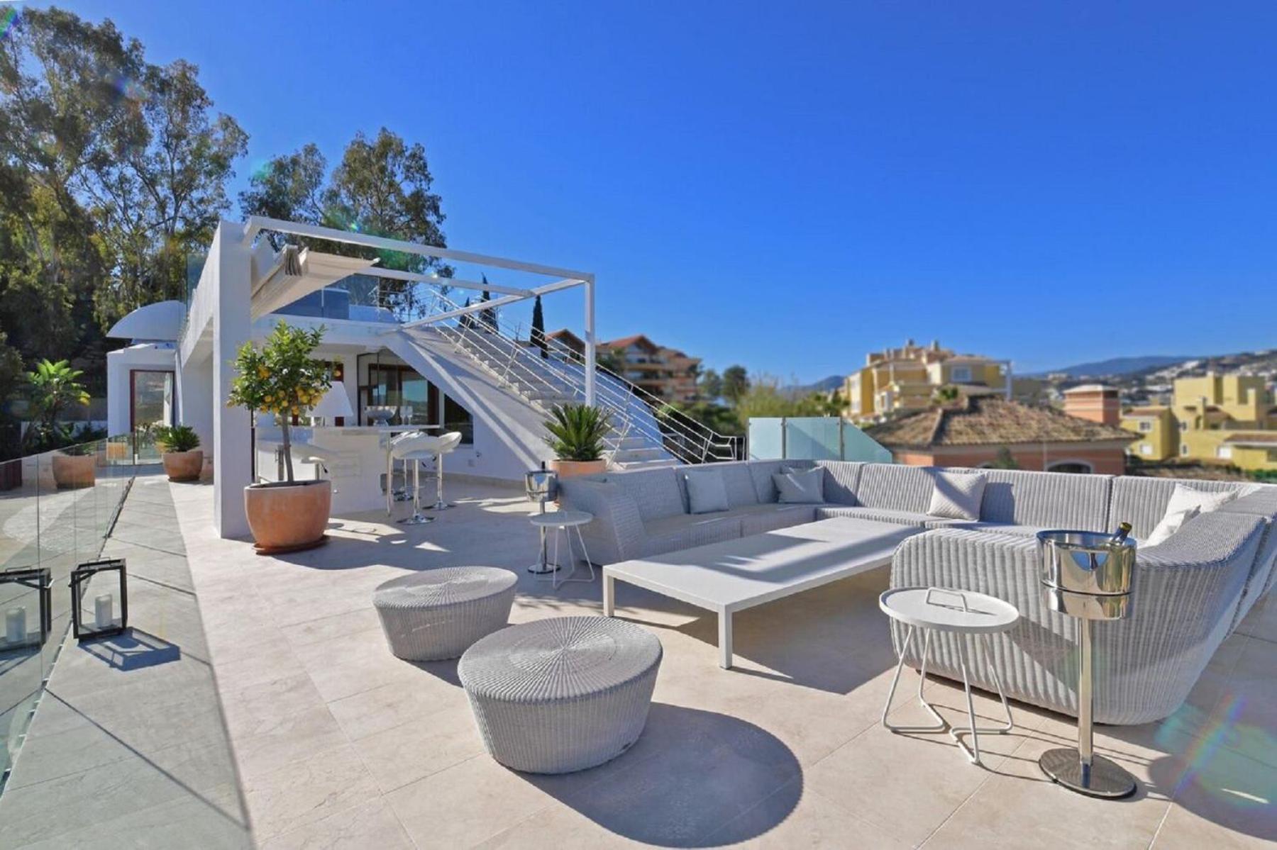 Luxury With Jacuzzis Near Puerto Banus